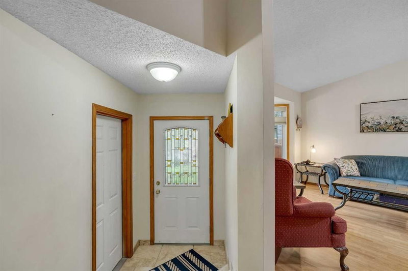 139 Shawnessy Drive SW