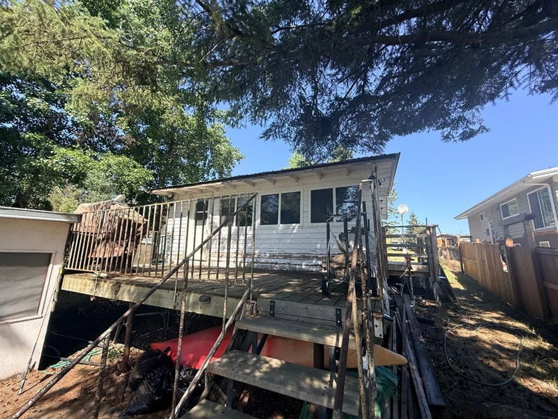 112 Cabin Lane