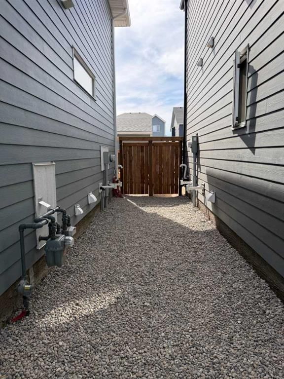 101 Setonvista Gate SE, Ricardo Ranch — interior photo