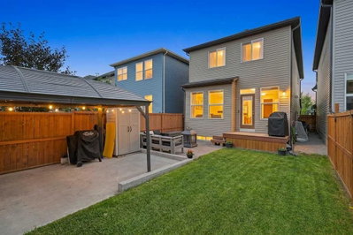 50 Legacy Close