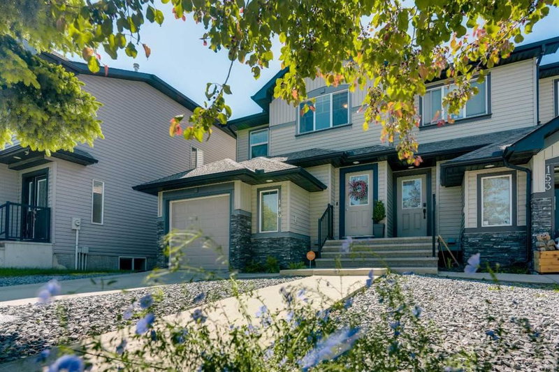 149 Luxstone Way SW