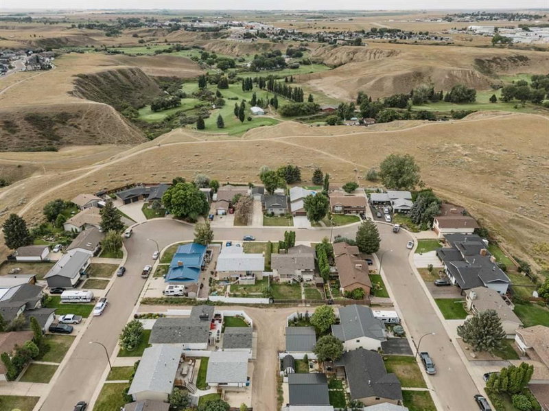 78 Seven Persons Crescent SW