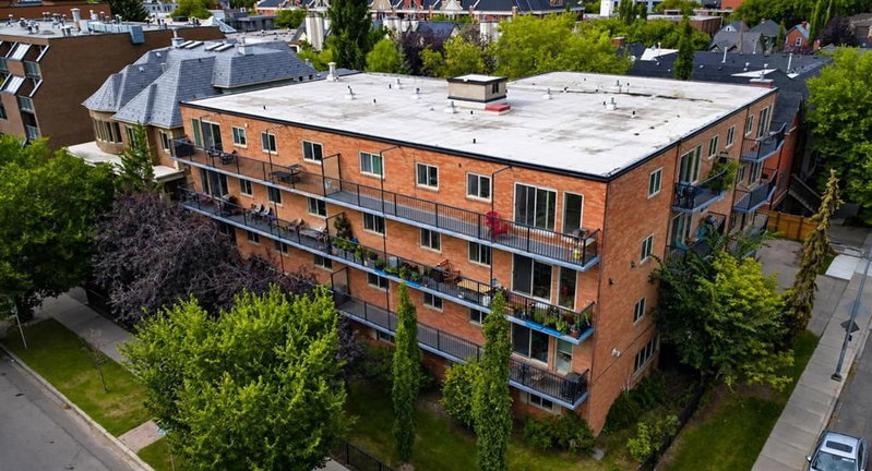 205 - 808 Royal Avenue SW