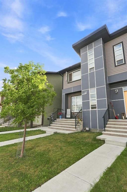 59 Howse Rise NE