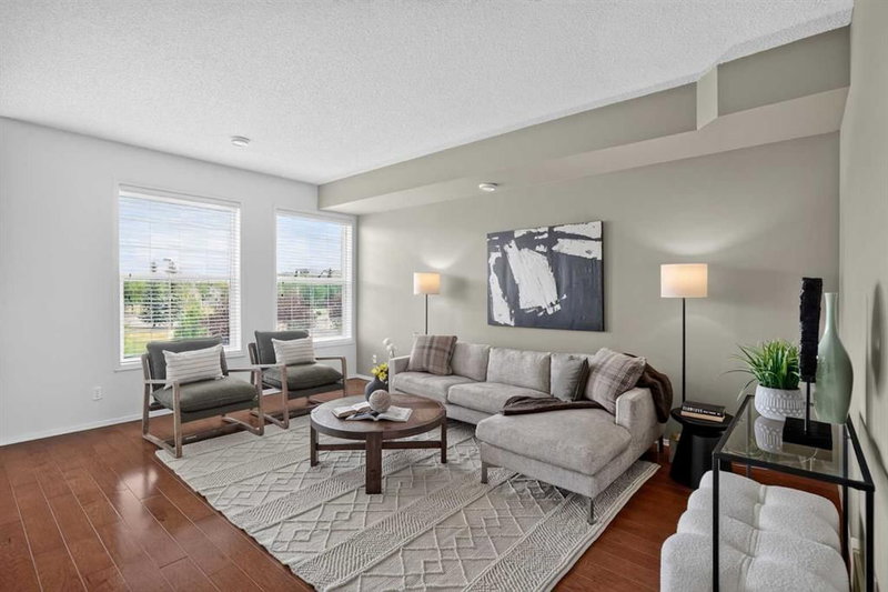 21 - 43 Springborough Boulevard SW
