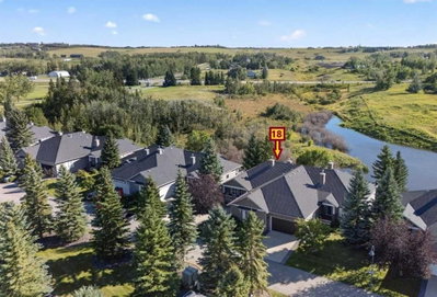 18 Ravine Drive