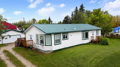 92 Peace River Avenue