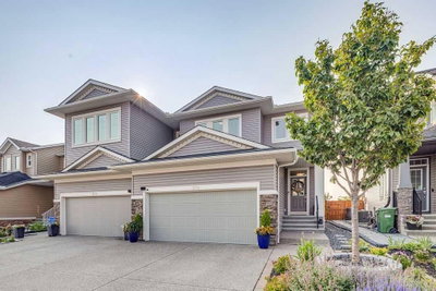 212 Evansglen Close