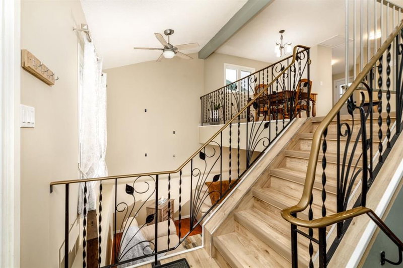 152 Dundee Crescent