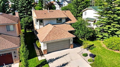 14 Hawkdale Gate NW