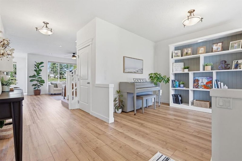 36 Crystal Green Drive, Crystal Green — interior photo 6