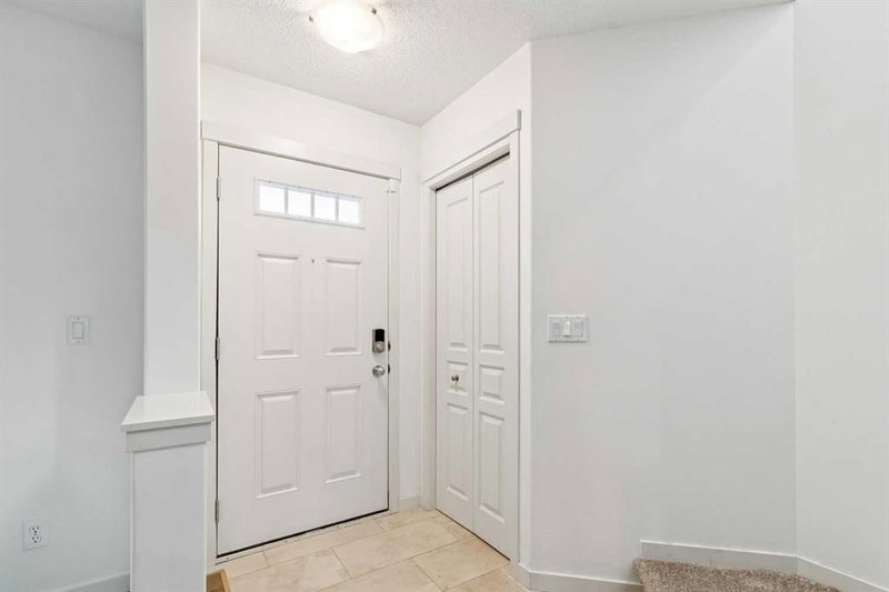 26 Silverado Plains Manor SW