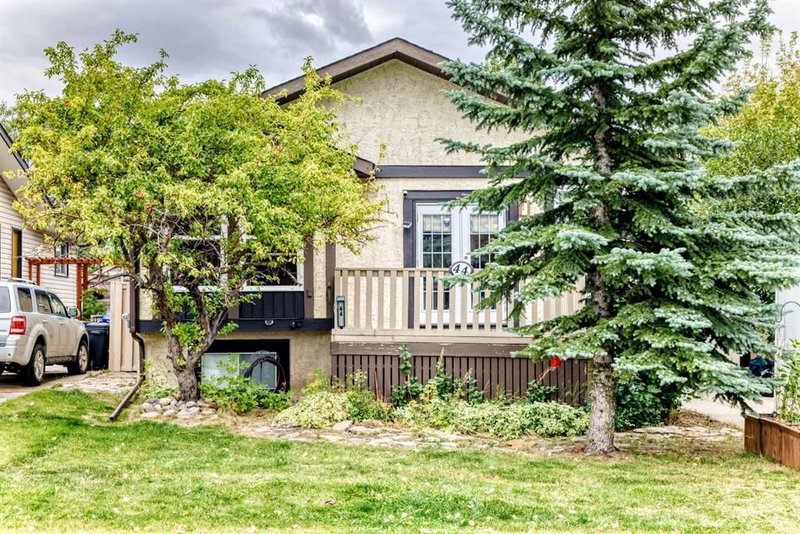 44 Big Springs Hill SE