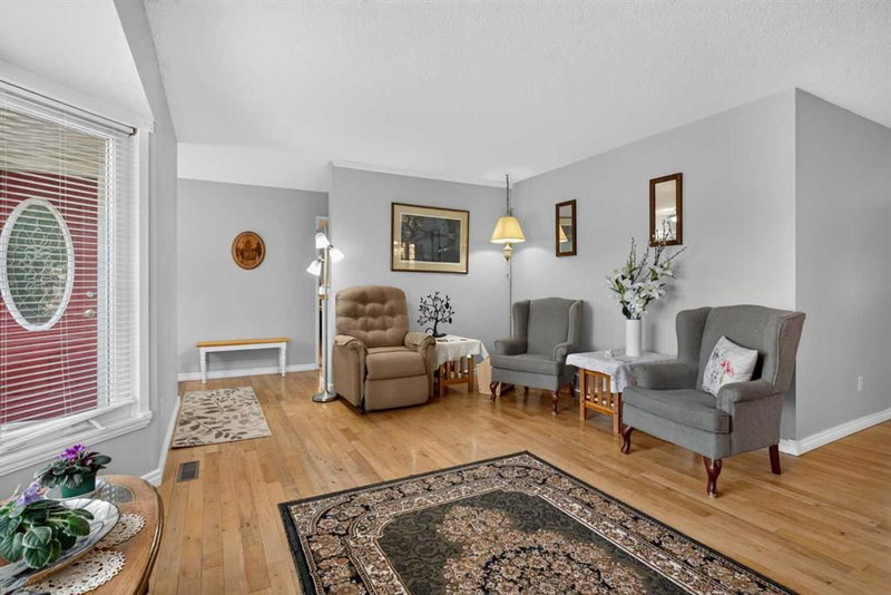 187 Silver Brook Road NW