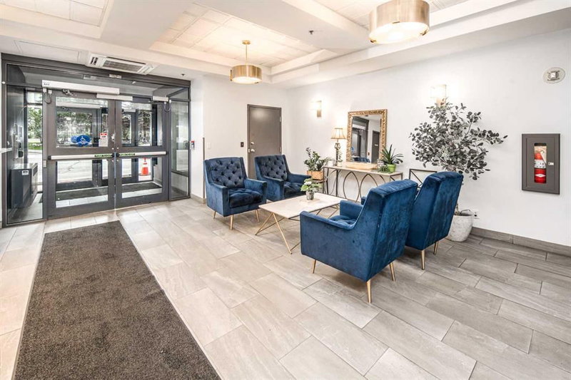 811, 1111 6 Avenue SW, Downtown West End — interior photo 5