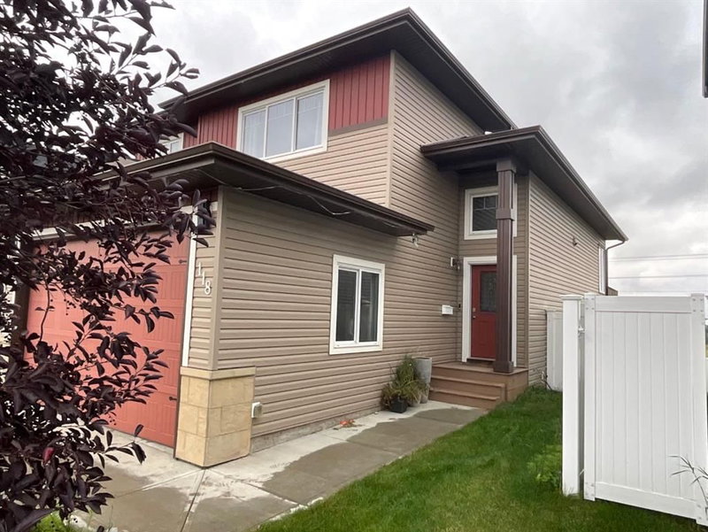118 Mitchell Crescent