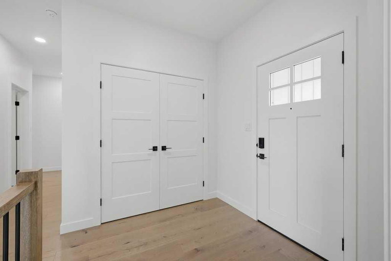 37 Maclean Close