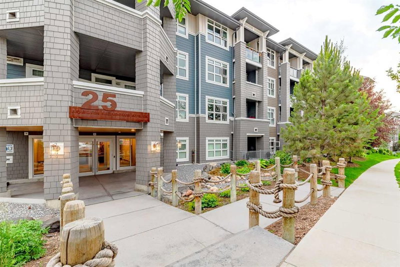 223 - 25 Auburn Meadows Avenue SE