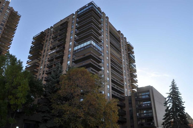 1704 - 9800 Horton Road SW