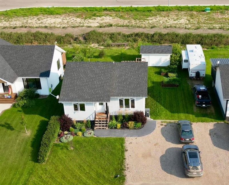10418 105 Ave