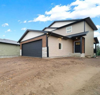 43 Sierra Road SW