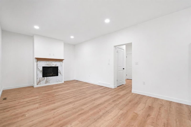 43 Sierra Road SW