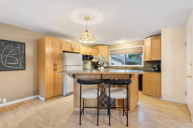 112 Silverthorn Road NW, Silver Springs — interior photo 6