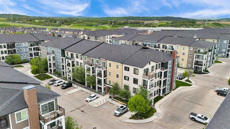 3305 - 215 Legacy Boulevard SE