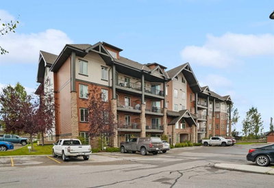 3103 - 15 Sunset Square NE