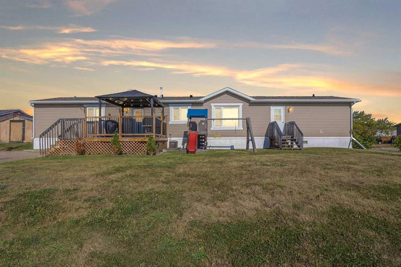 189 Clausen Crescent