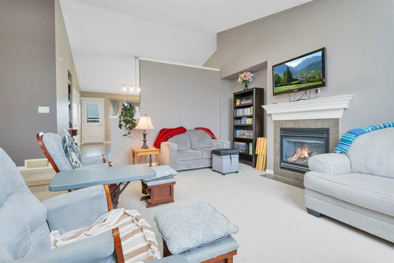 8 Hansen Close