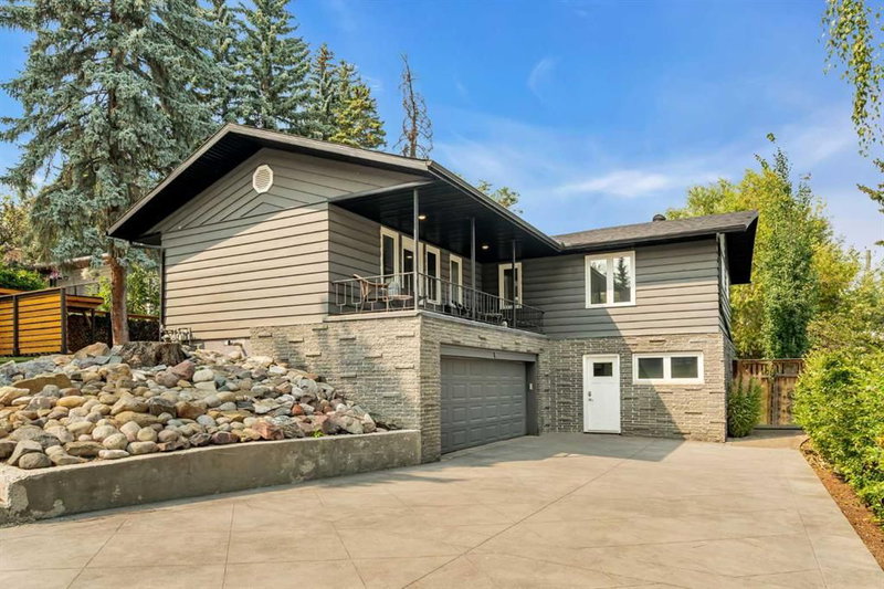 60 Massey Place SW