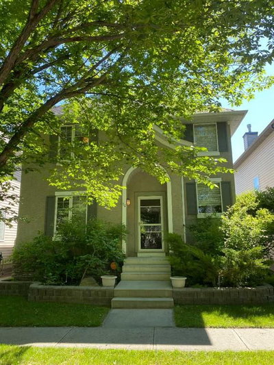 10 Elgin Drive SE