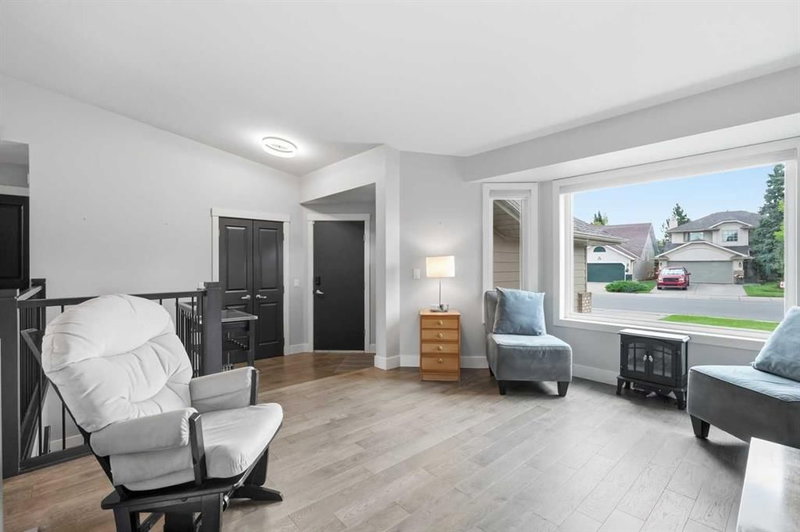 72 Sunlake Road SE