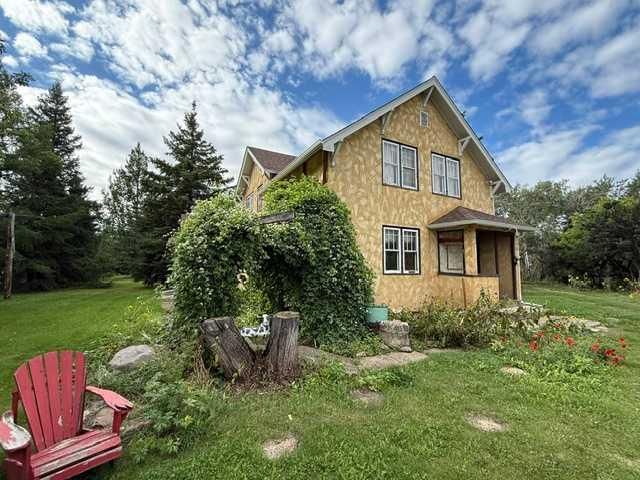 841077 Hwy 743