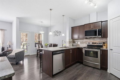 126 Copperpond Landing SE