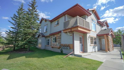 212 - 31 Jamieson Avenue