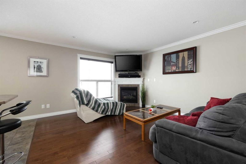 17 - 193 O'coffey Crescent