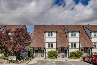 2 - 308 Cedar Crescent SW