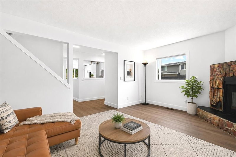 901, 6223 31 Avenue NW, Bowness — interior photo
