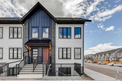 202 - 40 Livingston Parade NE
