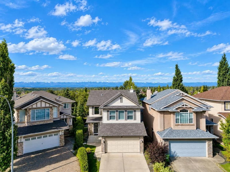 93 Tuscany Meadows Common NW