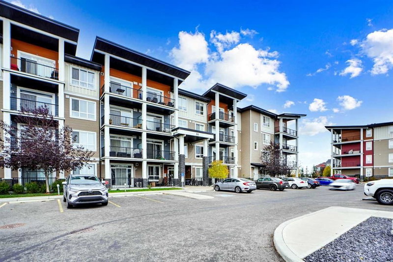 111 - 30 Walgrove Walk SE