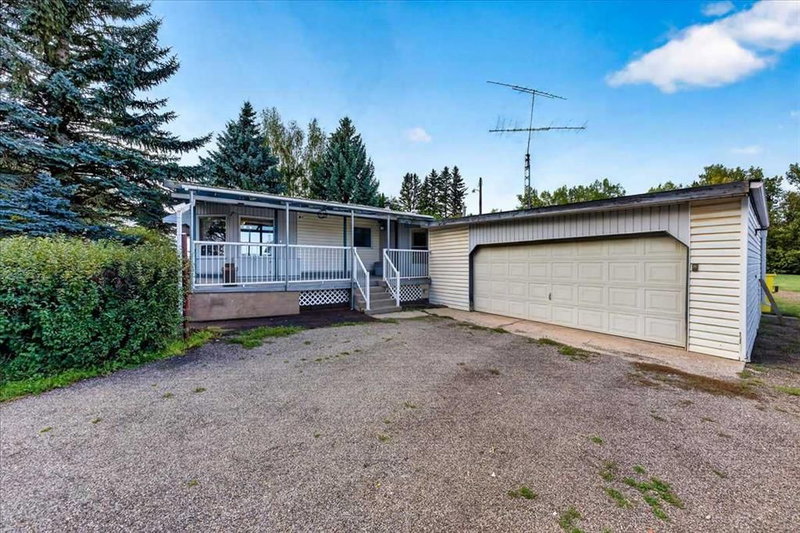 33049 Range Road 22