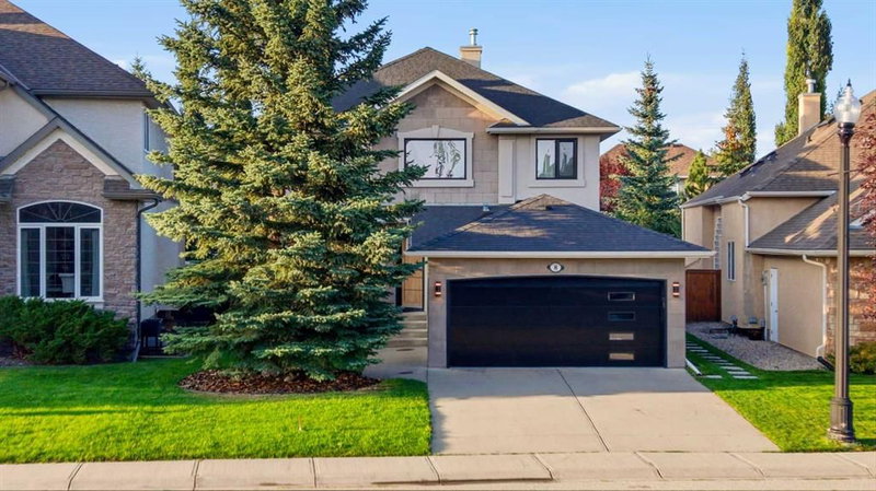 8 Strathlea Close SW