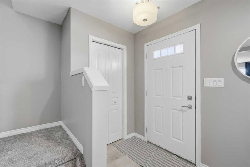 123 Hinshaw Drive