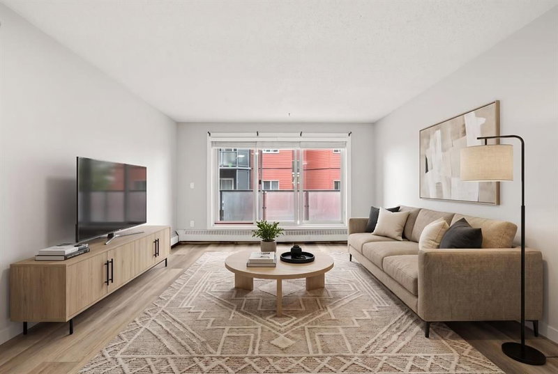 225 - 333 Garry Crescent NE