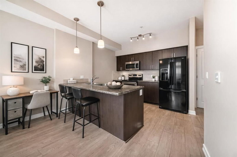 311 - 117 Copperpond Common SE