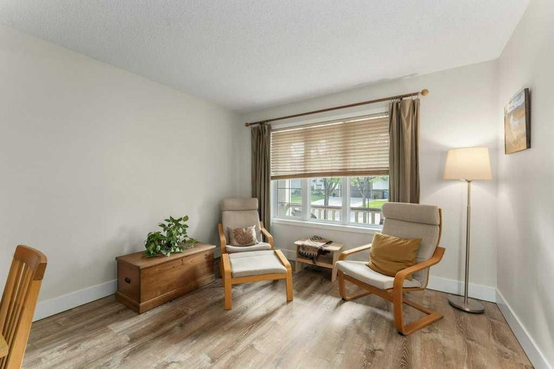 393 Inverness Park SE, McKenzie Towne — interior photo 6