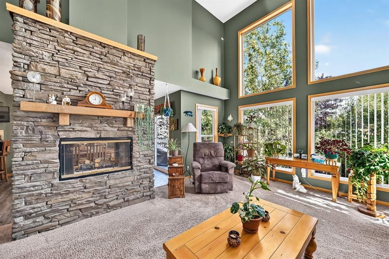 24 Bow Ridge Road
